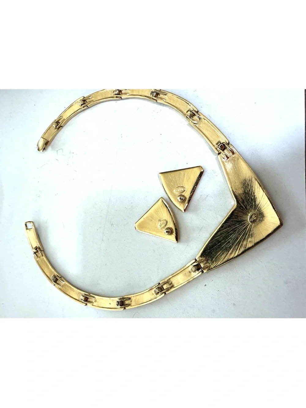 Vintage  TRIFARI Cream & Black Enamel Chevron Necklace & Earrings